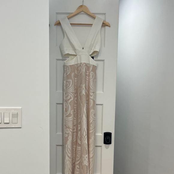 BCBGMaxAzria Dresses & Skirts - BCBGMaxAzria Cream and Tan Maxi Dress